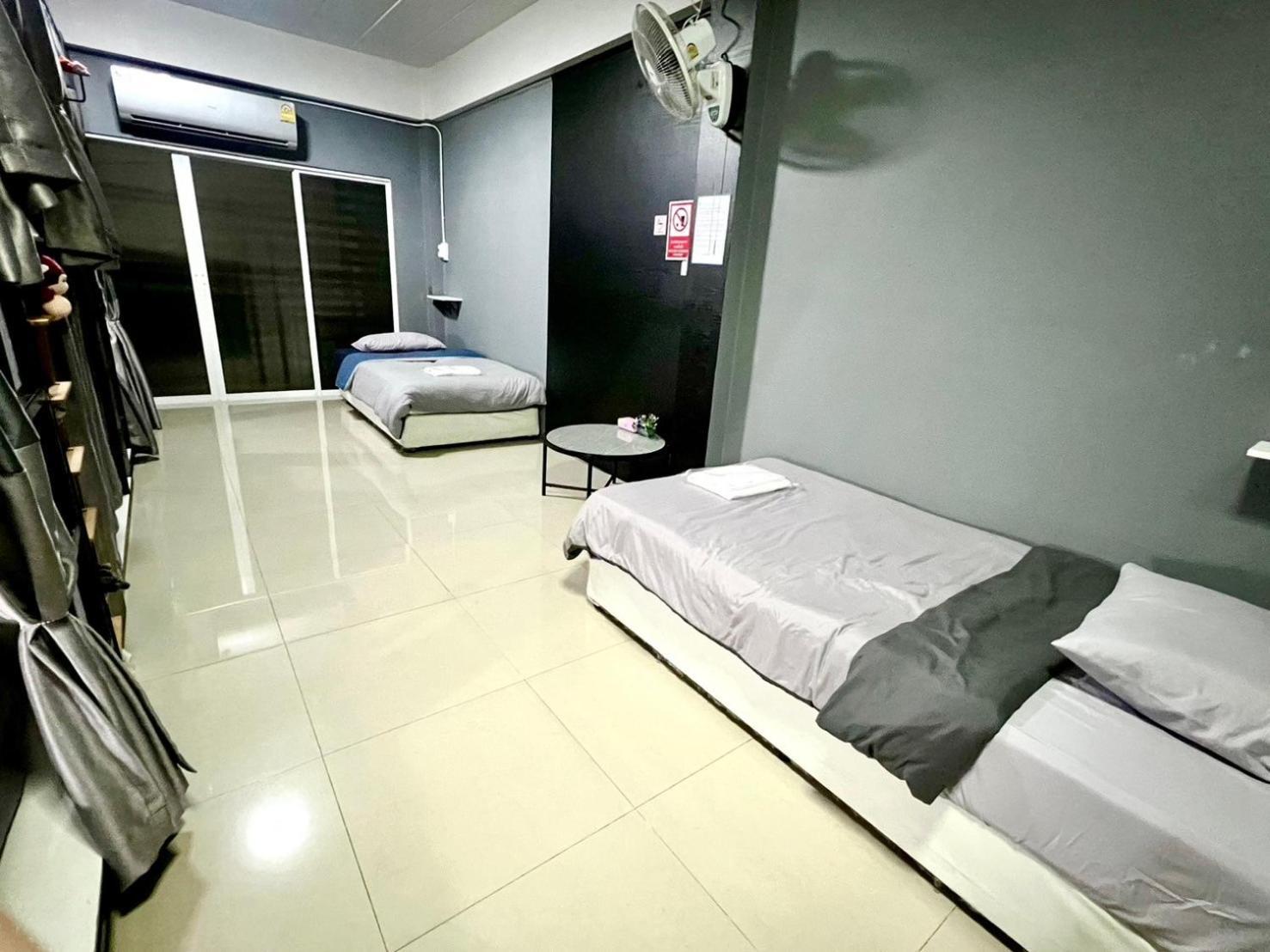 Future Hostel Pattaya Nong Prue Екстериор снимка